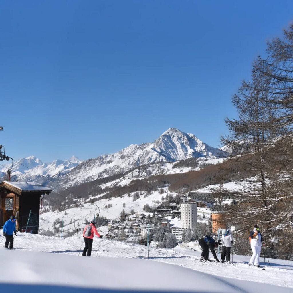 neve sestriere piemonte