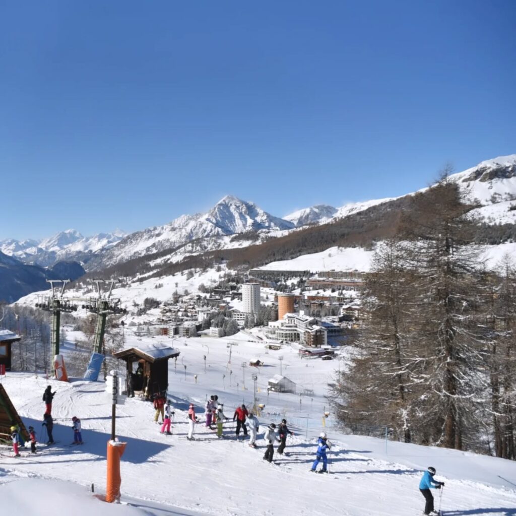 neve sestriere piemonte