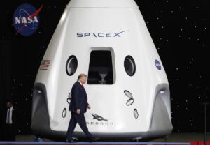 trumo nasa spacex