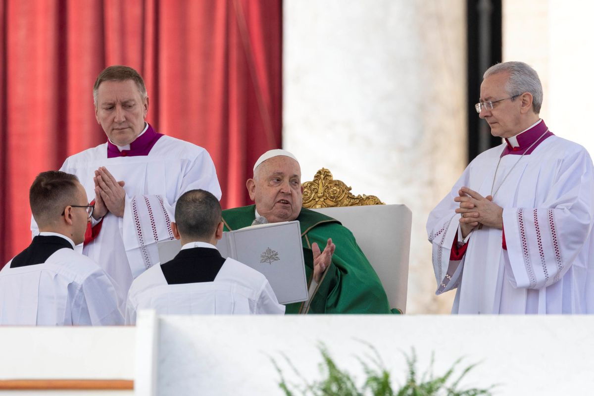 Papa Francesco e il monitoraggio intensivo: cosa rivelano gli ultimi aggiornamenti