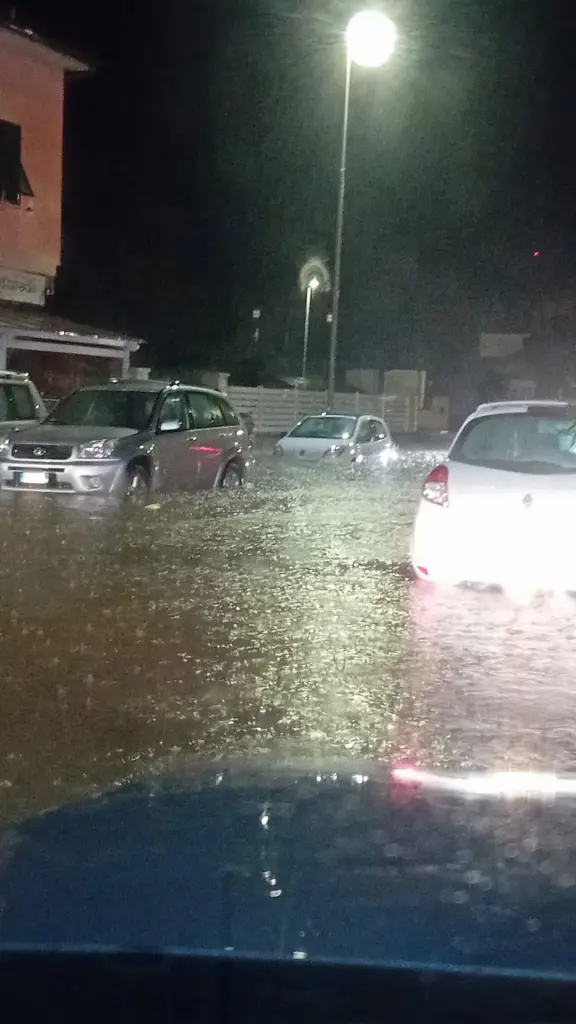 alluvione elba toscana