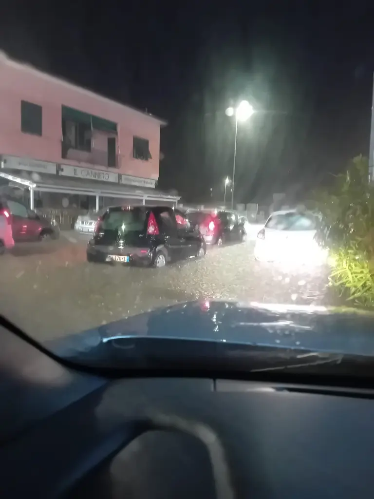 alluvione elba toscana