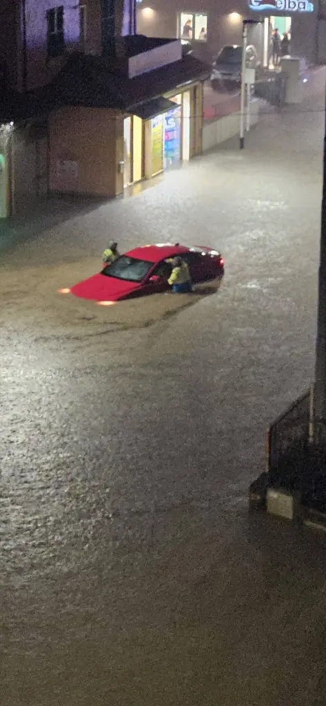 alluvione elba toscana