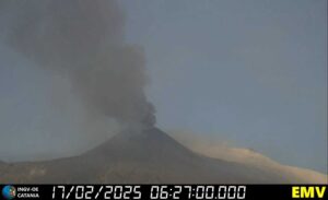 cenere eruzione etna