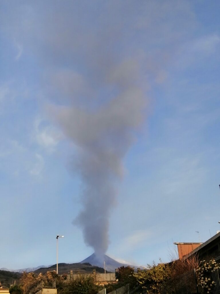 etna cenere oggi