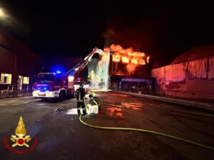 incendio inalca reggio emilia