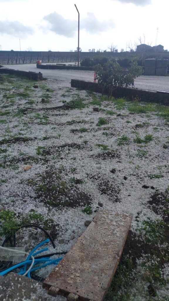 maltempo grandine acireale sicilia
