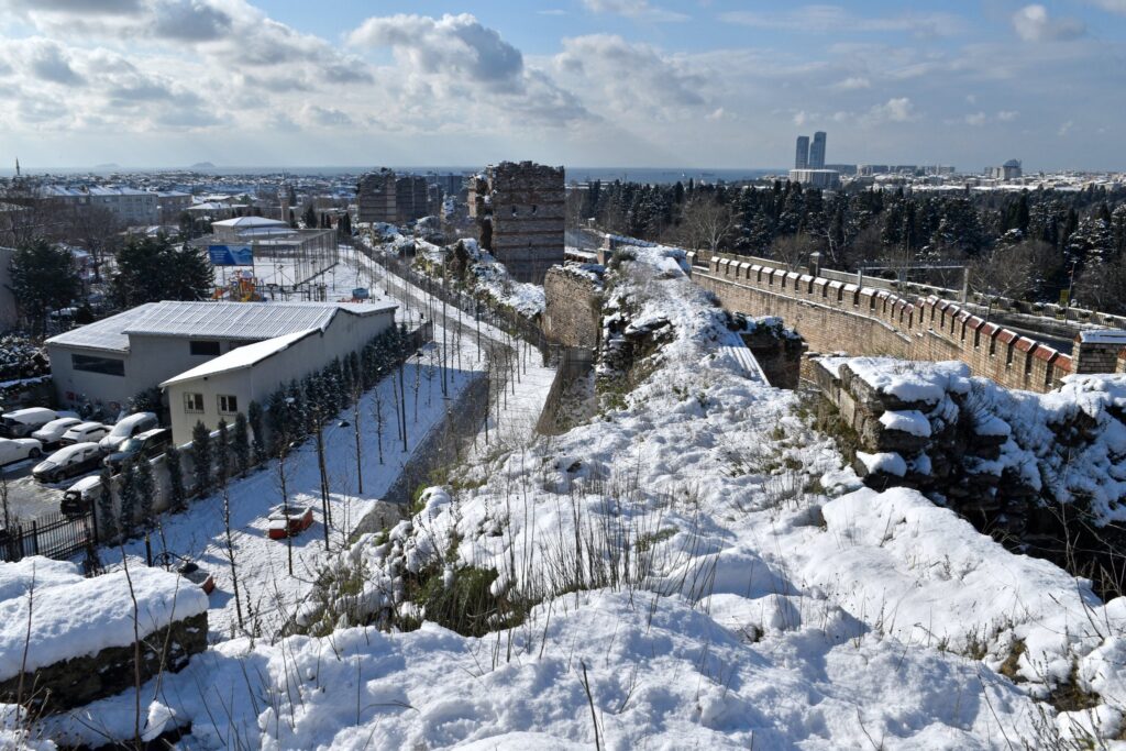 neve istanbul turchia