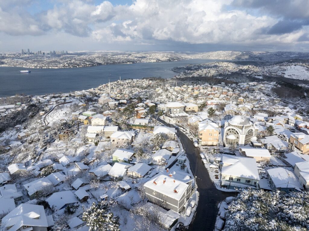 neve turchia istanbul