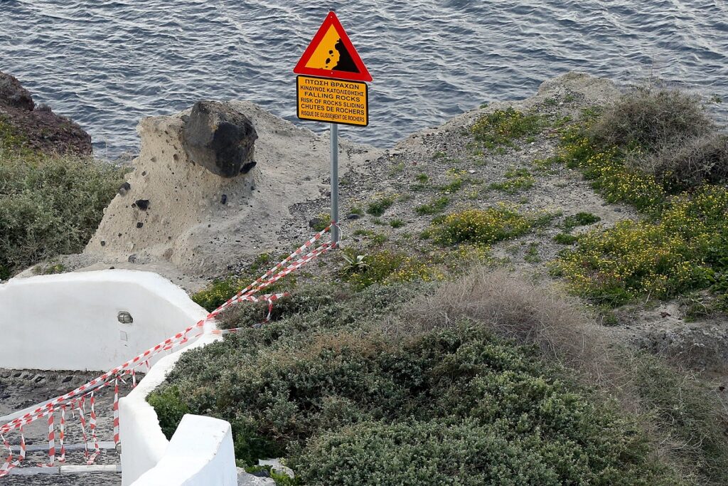 terremoti santorini