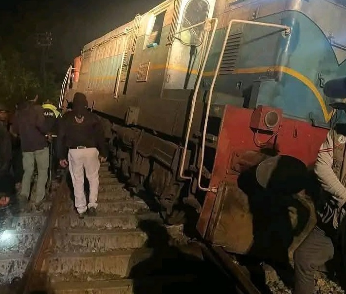 treno sri lanka elefanti