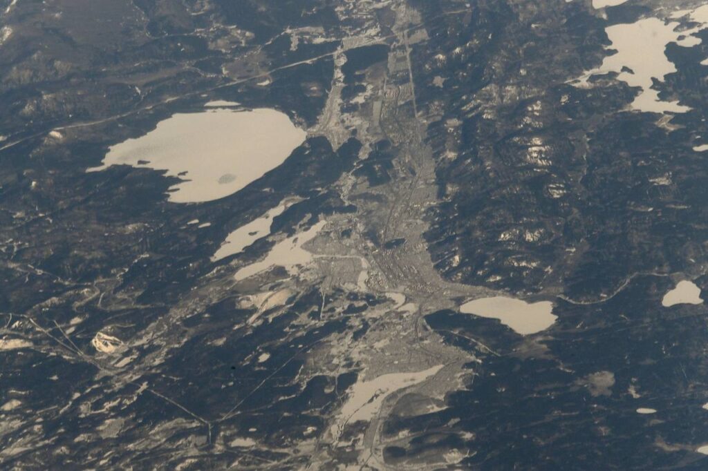 urali spazio stazione spaziale iss vagner