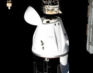 Gli astronauti bloccati sulla ISS stanno tornando sulla Terra stasera l'ammaraggio