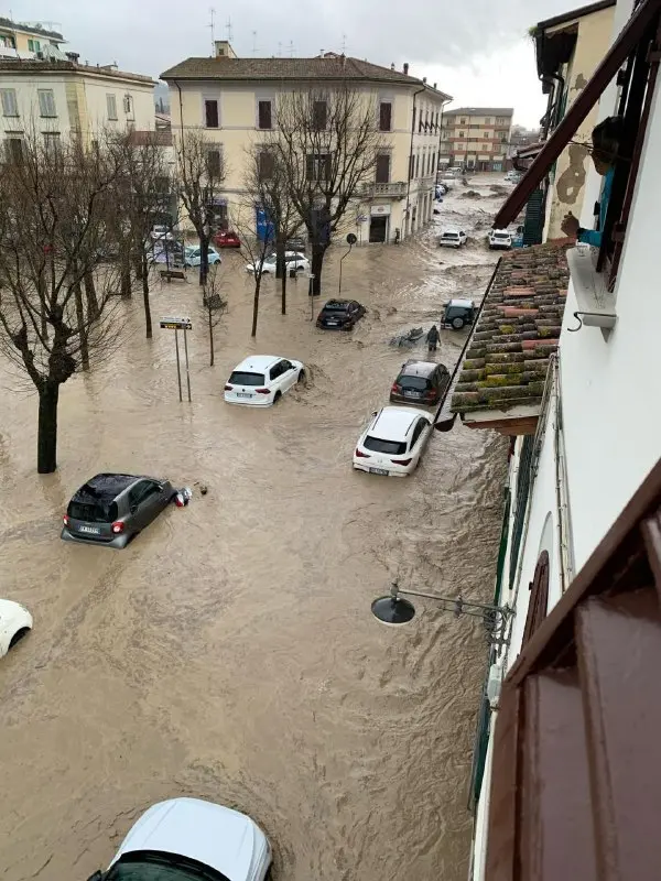 alluvione sesto fiorentino toscana