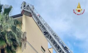 campi flegrei lesioni