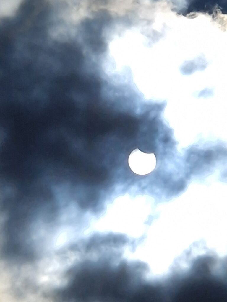 eclissi sole 29 marzo 2025 francia
