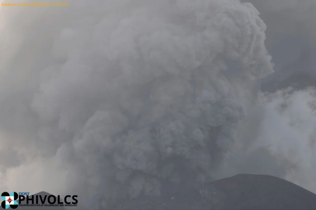 eruzione vulcano Kanlaon filippine