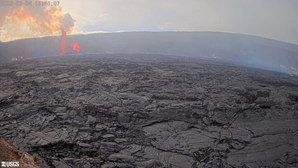 fontane lava kilauea hawaii