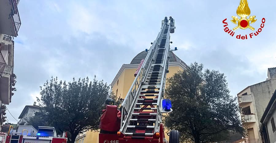 fulmine chiesa mamoiada sardegna