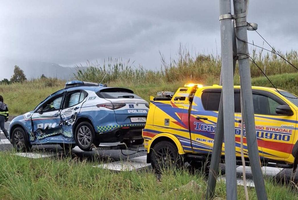 incidente stradale villa san giovanni maltempo