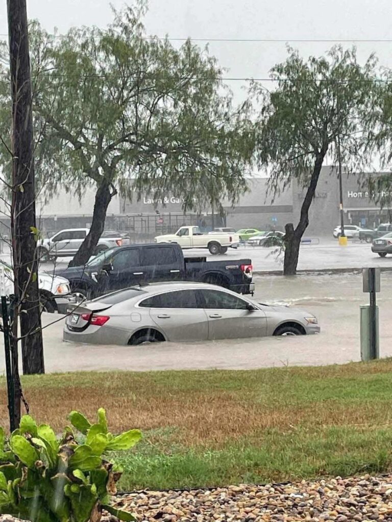 maltempo usa alluvione texas