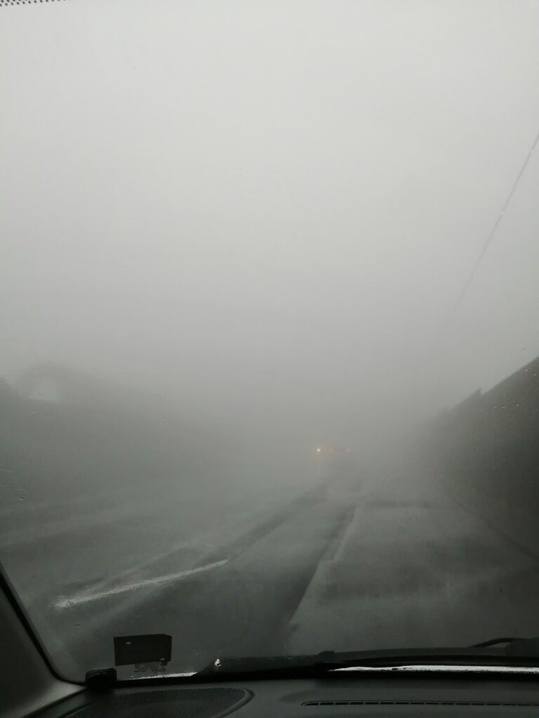 oggi nebbia sicilia zafferana etnea trecastagni