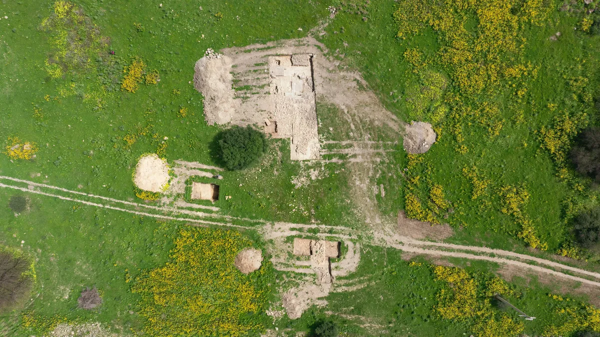 Archeologia, scoperta la porta Nord dell’antica città di Selinunte | FOTO