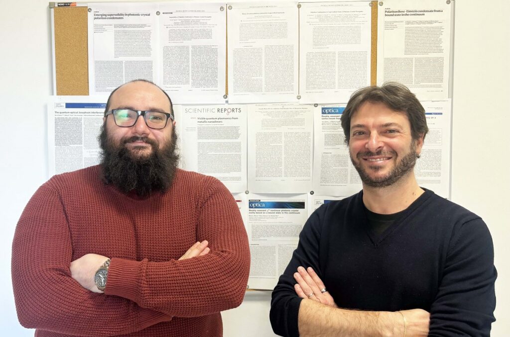 prima realizzazione sperimentale di uno stato supersolido ottenuto in una guida d’onda a semiconduttore