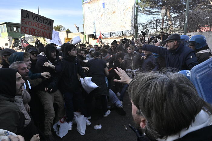 protesta Campi Flegrei