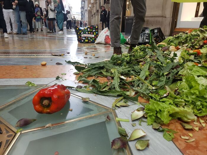 protesta ultima generazione milano