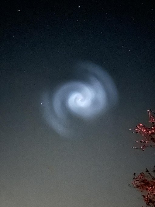 spirale blu cielo