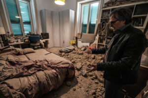 terremoto campi flegrei danni