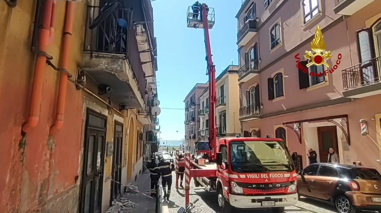 Terremoto Campi Flegrei, prefetto: “40 case inagibili e 19 ordinanze di sgombero”