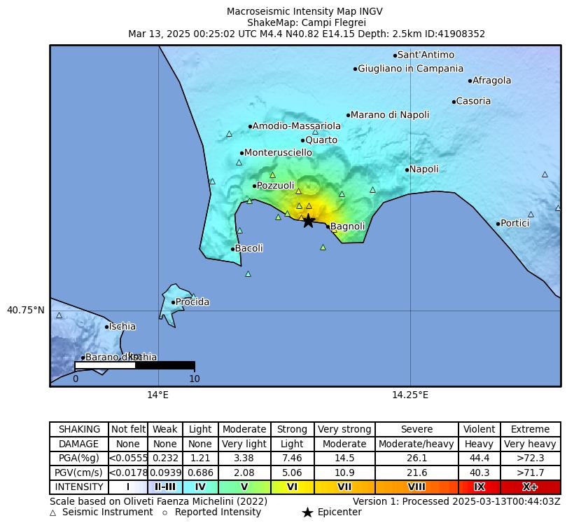 terremoto oggi napoli campi flegrei pozzuoli