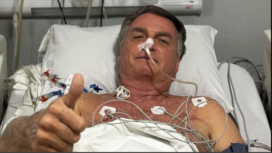 Bolsonaro, intervento riuscito: 12 ore sotto i ferri