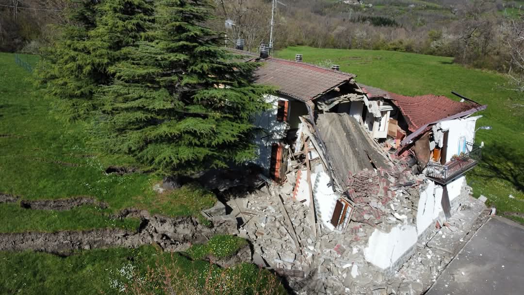 Frana Palagano: come i droni laser monitorano il disastro