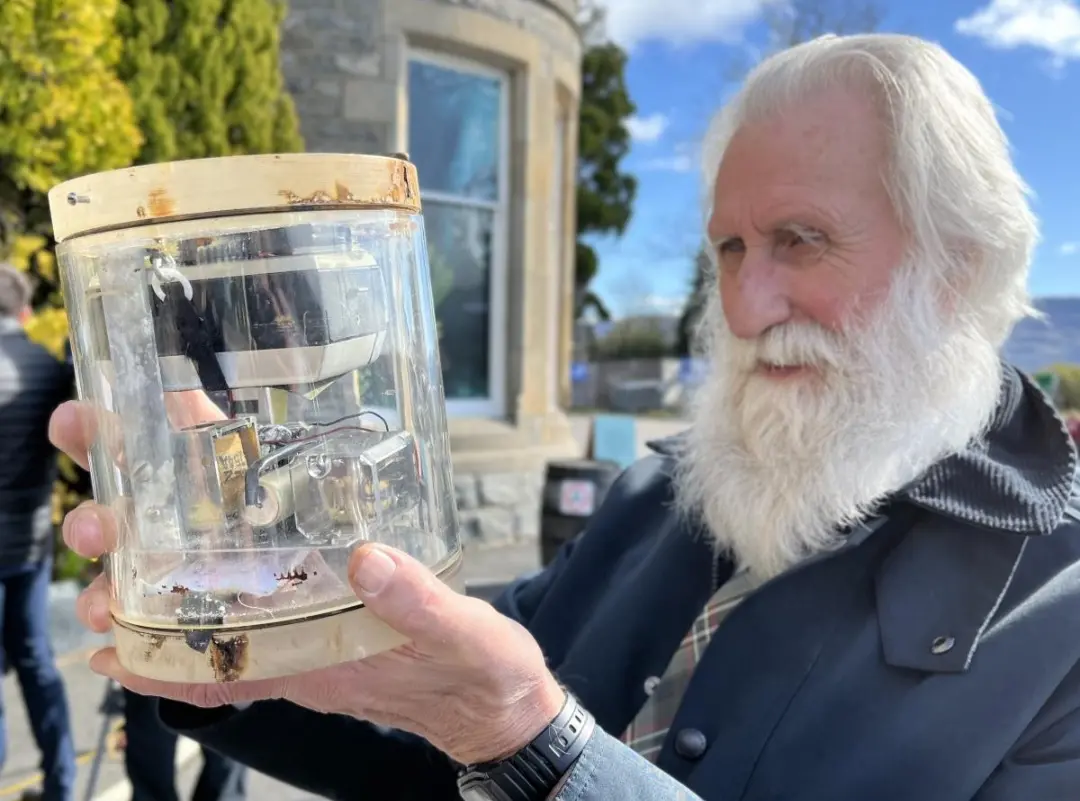 Macchina fotografica Lochness