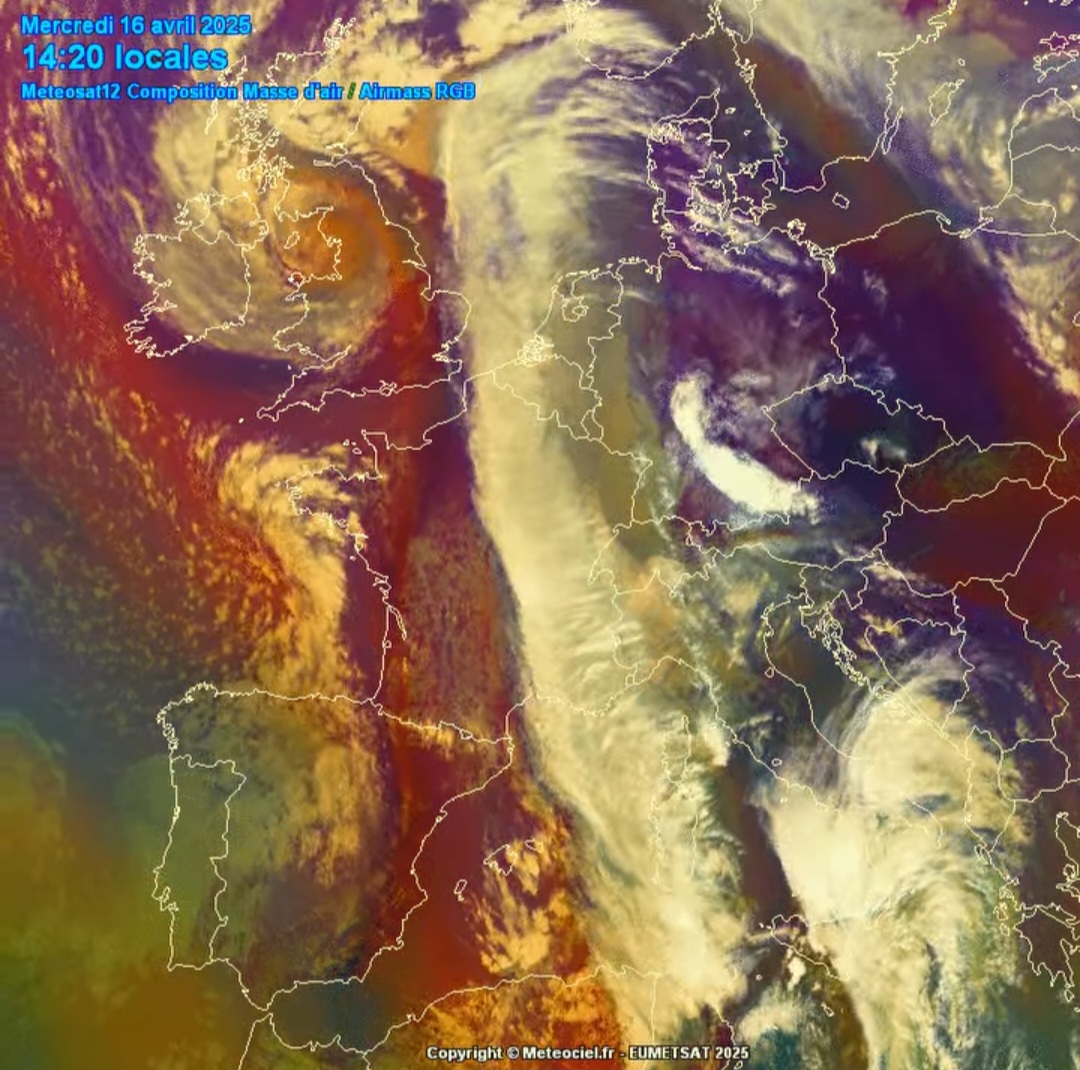 Maltempo Sardegna satellite