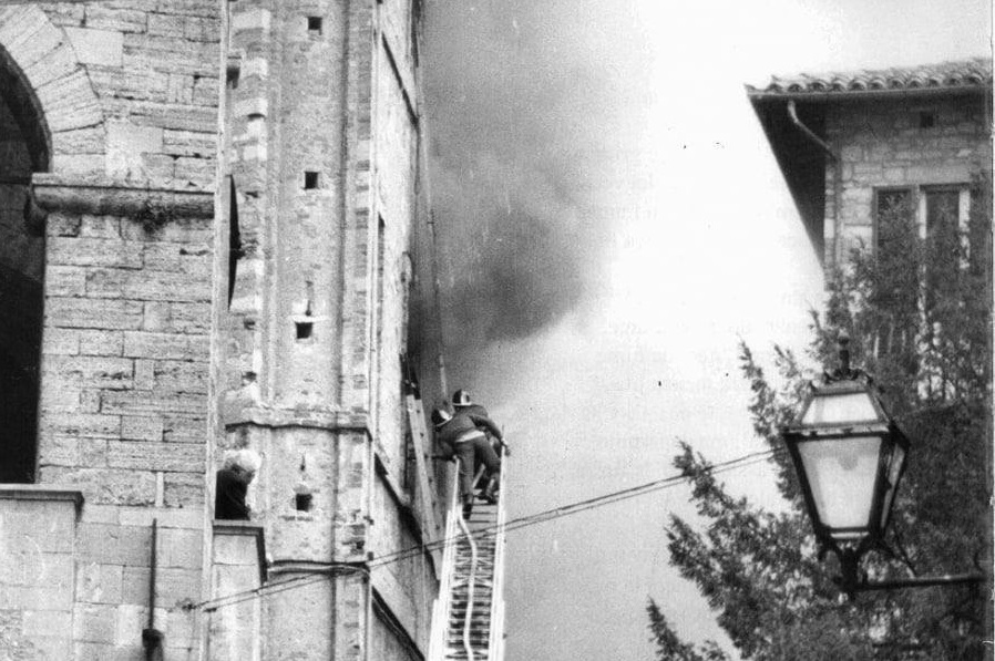 Palazzo del Vignola incendio