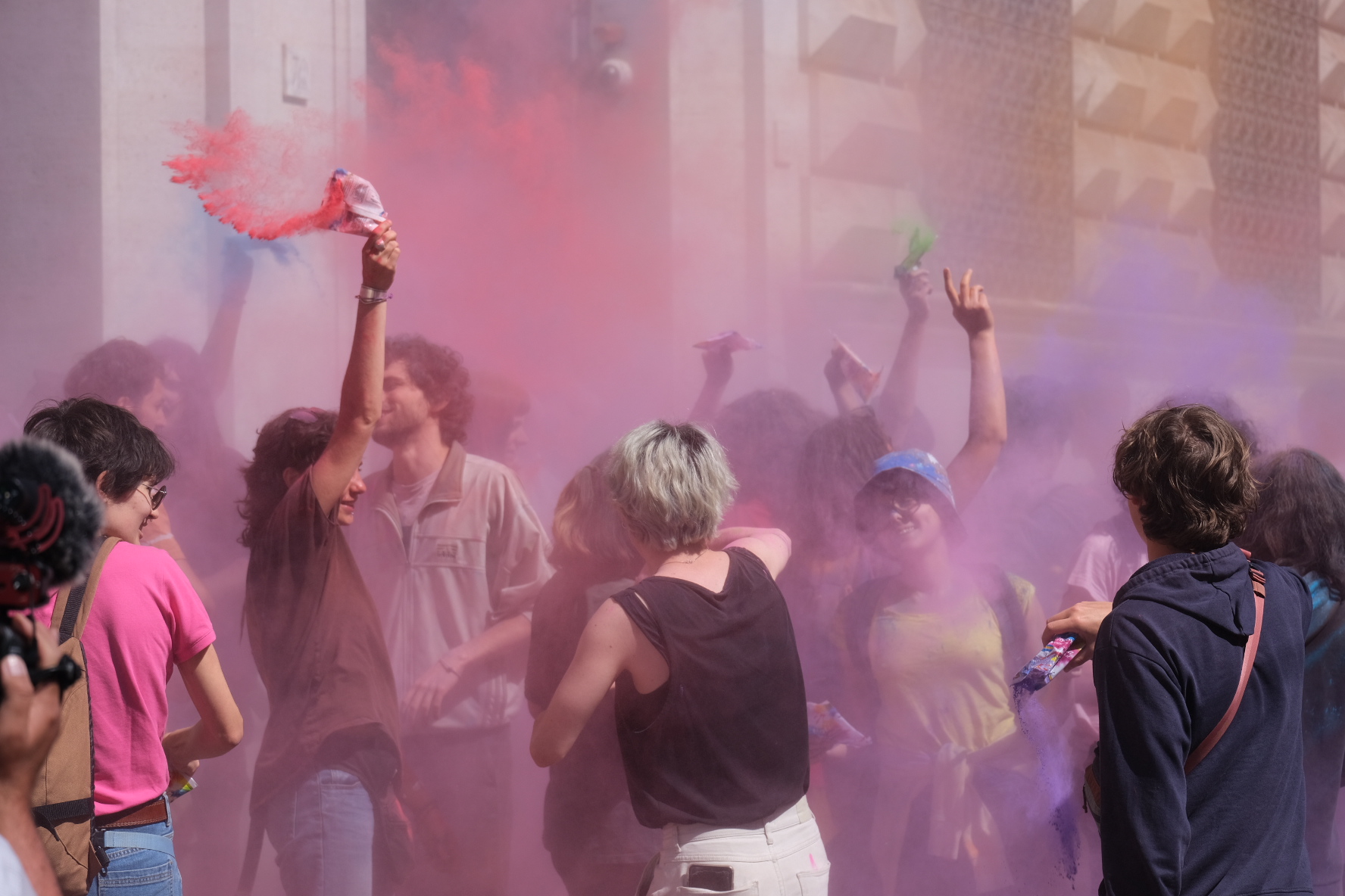 Extinction Rebellion occupa l’ingresso del Ministero di Giustizia: il motivo della protesta | FOTO