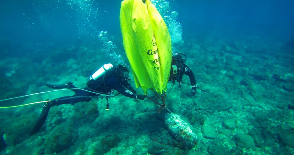 bomba subacquea ordigno bellico