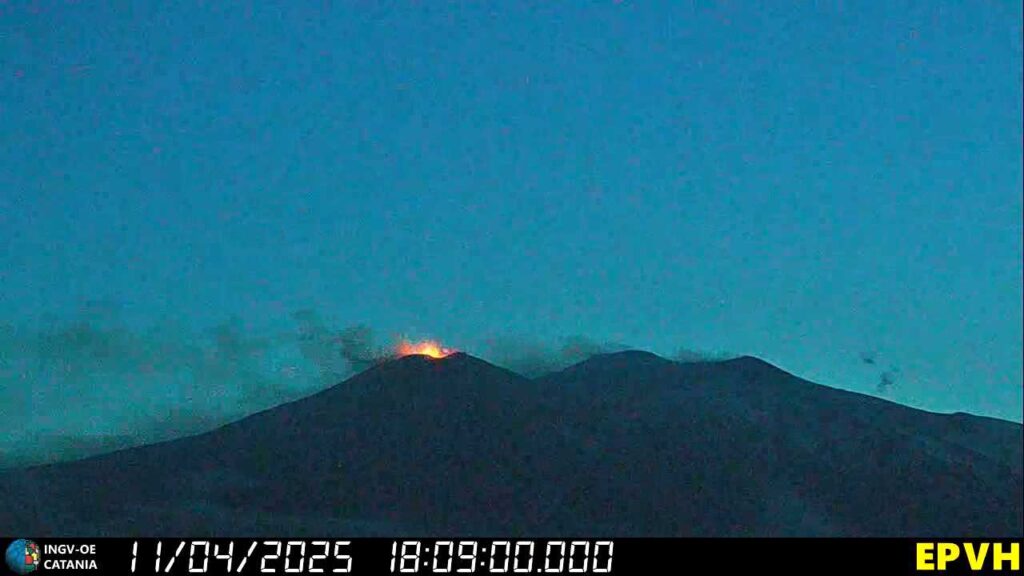 eruzione etna 11 aprile 2025