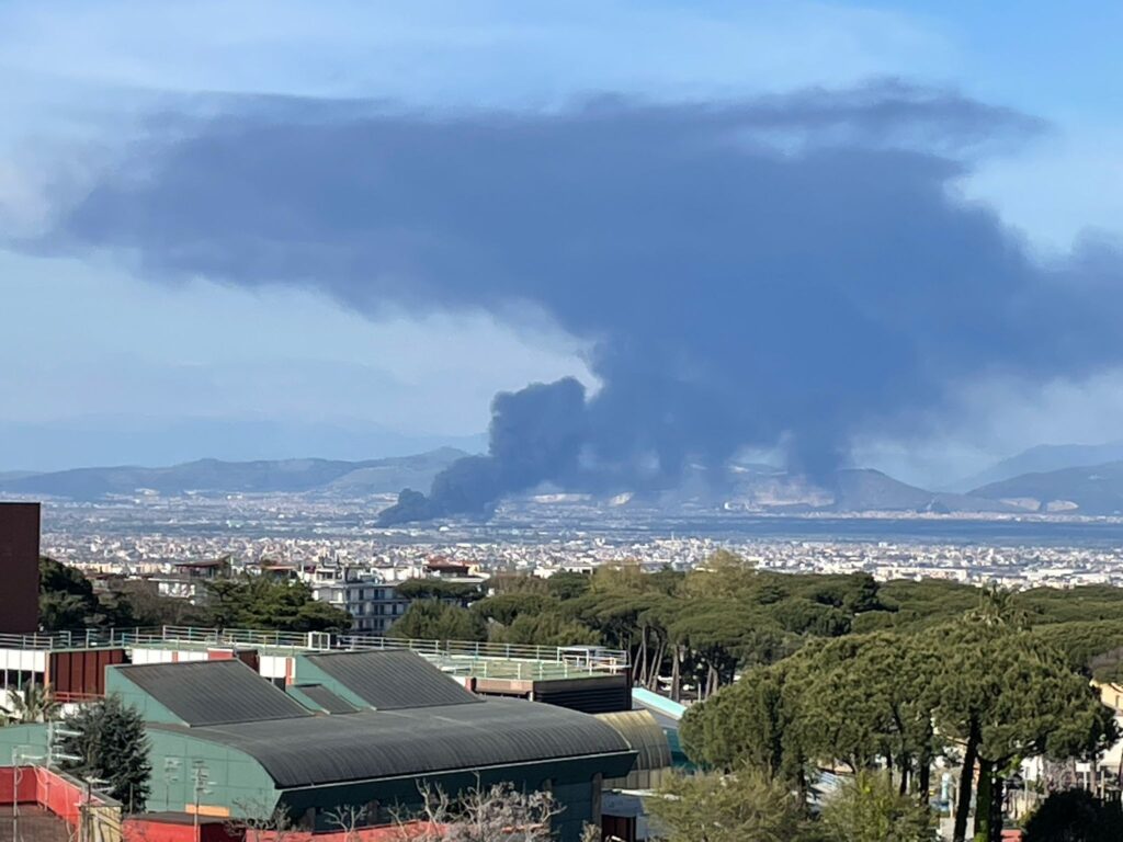 incendio caivano