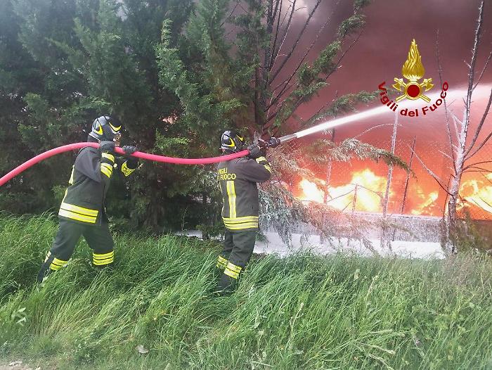 incendio umbertide umbria