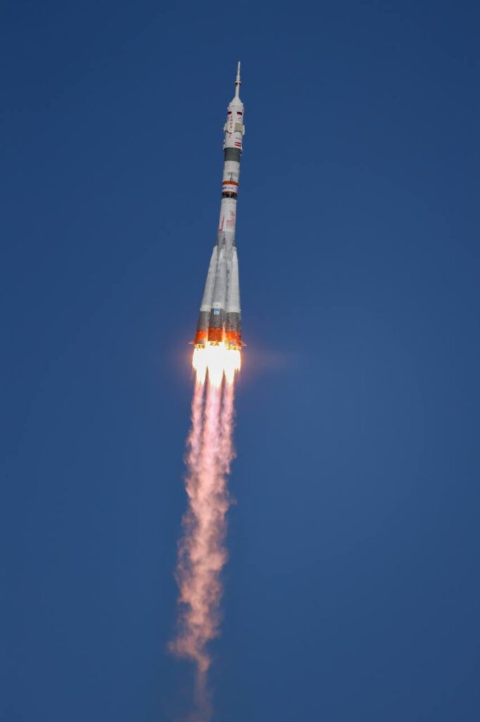 iss lancio soyuz astronauti stazione spaziale