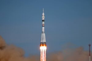 iss lancio soyuz astronauti stazione spaziale
