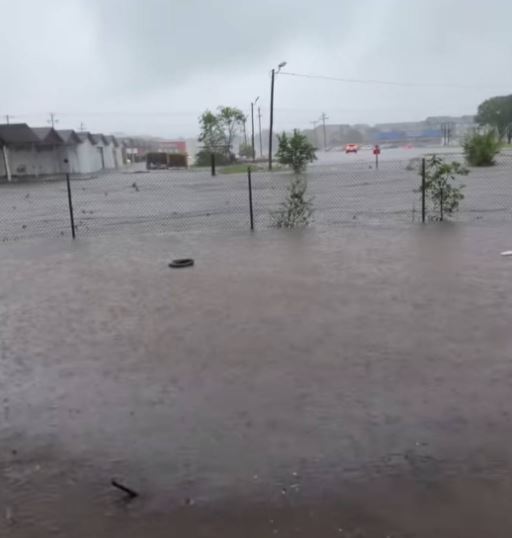 maltempo usa alluvioni lampo oklahoma