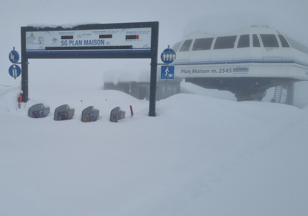 neve cervinia valle d'aosta
