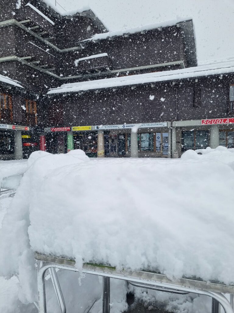 neve cervinia valle d'aosta
