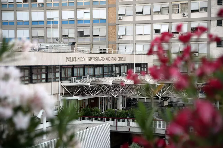 policlinico gemelli roma